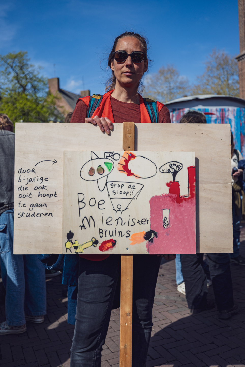 Hoofddocent Madelon Lohbeck met actiebord