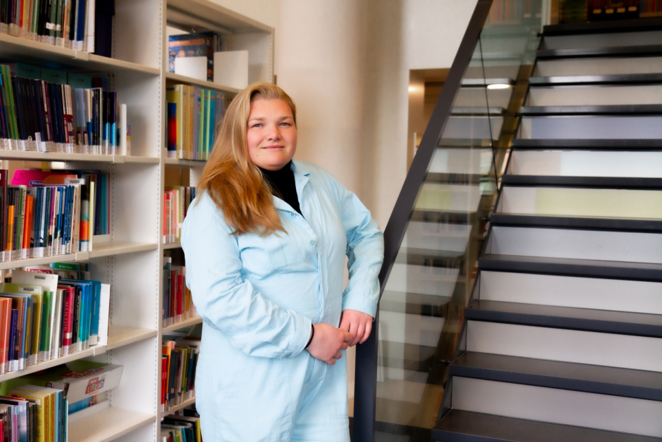 Elke Splinter is student aan de IPabo in Amsterdam Elke Splinter is student aan de IPabo in Amsterdam