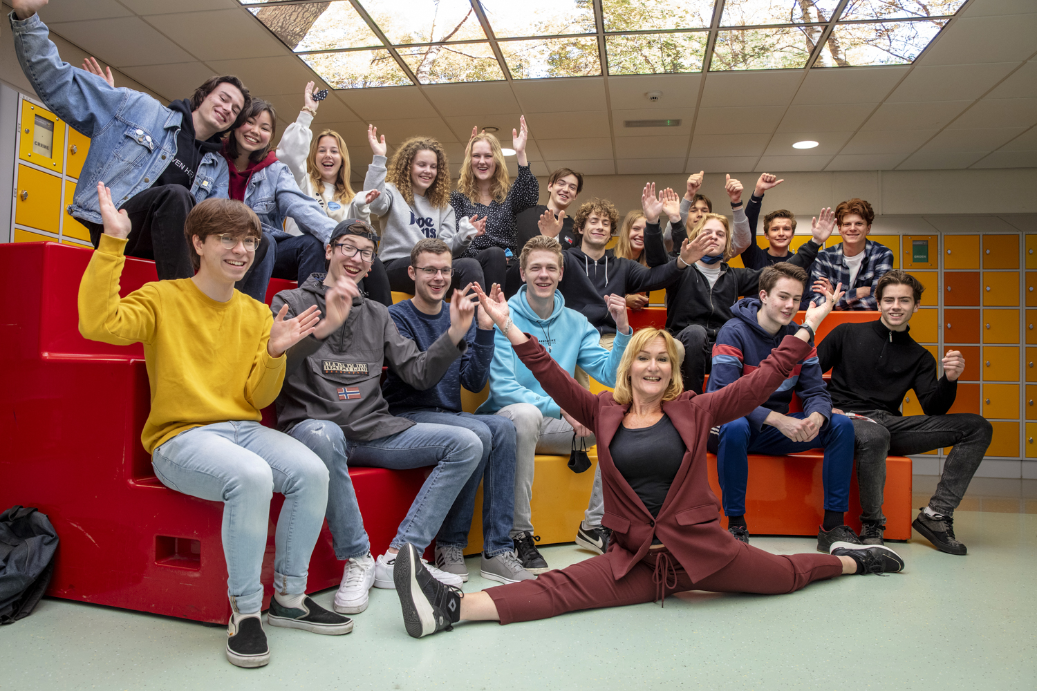 Martine van Hoeve, docent Nederlands en mentor 6 vwo Alkwin Kollege Uithoorn. (Beeld: Fred van Diem)